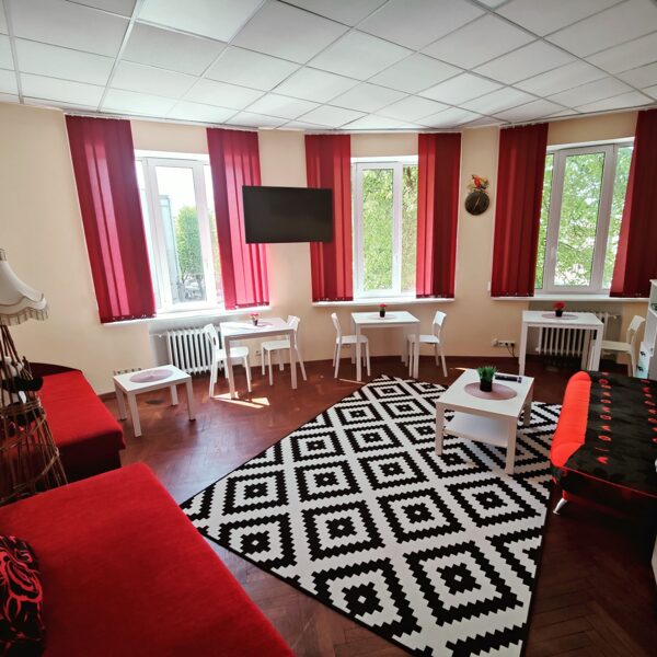 Spacious lounge and work room